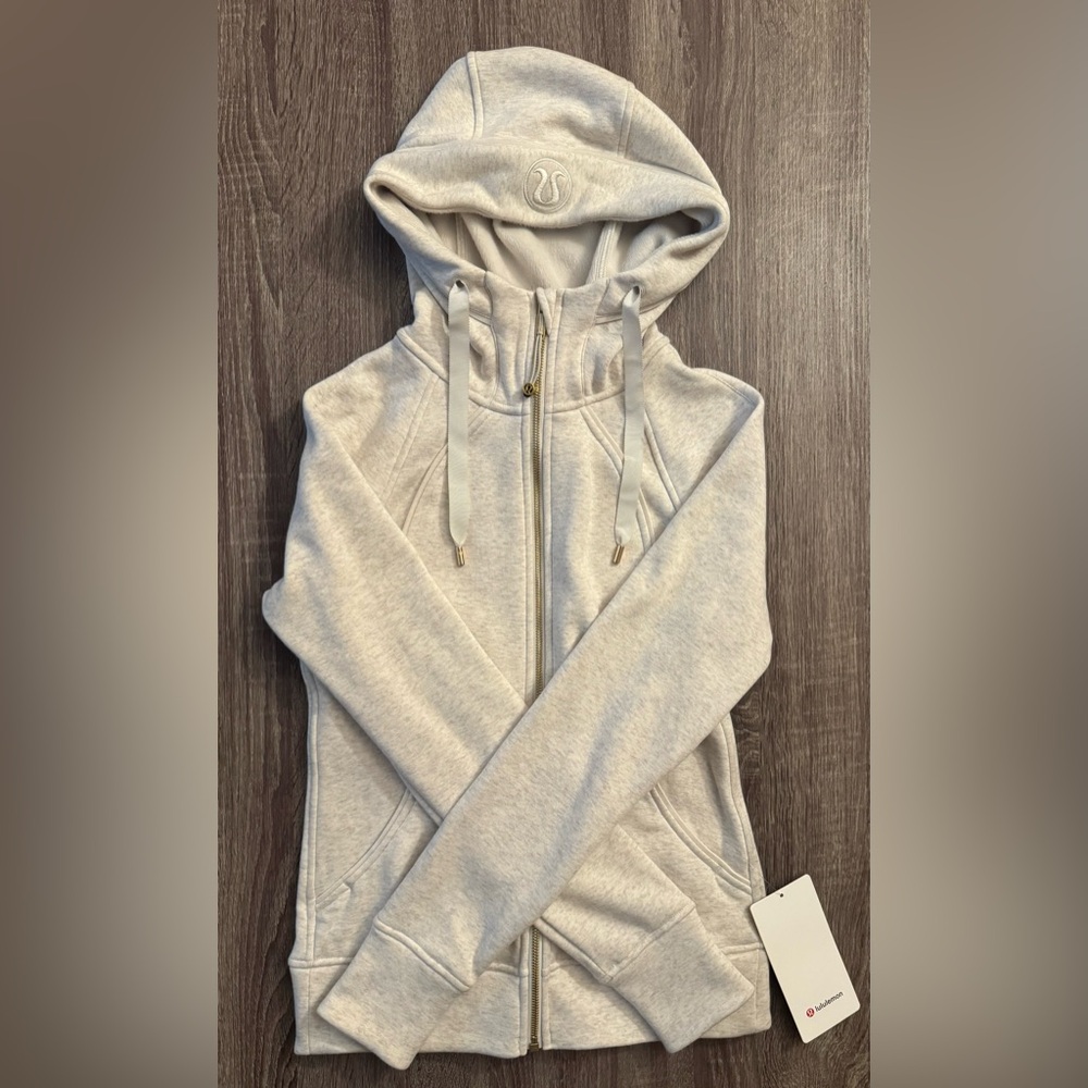Lululemon Scuba full zip hoodie plush. Heathered Bone with gold zipper. Size 4. - Picture 16 of 16